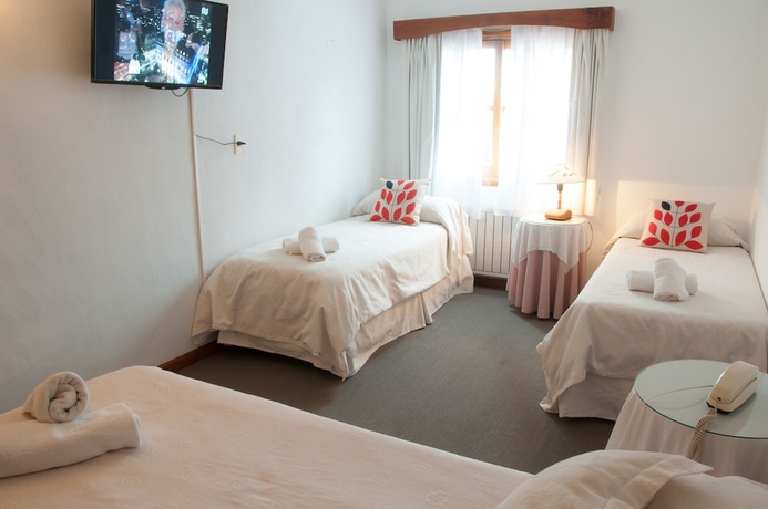 Imagen de la habitación del Hotel Hosteria El Arbol Duende. Foto 18