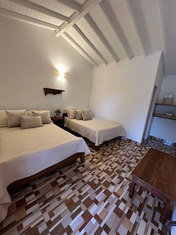 Imagen de la habitación del Hotel Hosteria El Paraiso, Jardin. Foto 8
