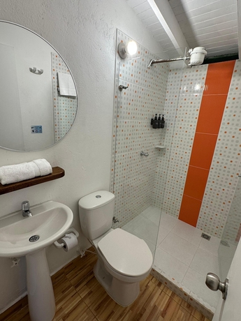 Imagen de la habitación del Hotel Hosteria El Paraiso, Jardin. Foto 12