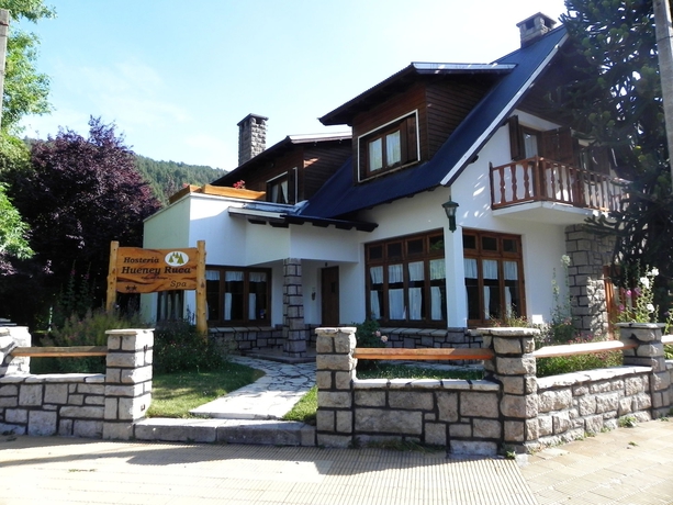 Imagen de los exteriores del Hotel Hosteria Hueney Ruca. Foto 5