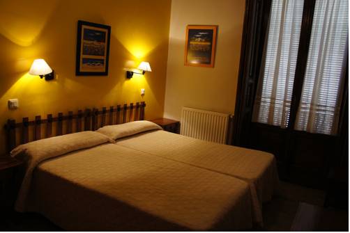 Imagen de la habitación del Hotel Hosteria Las Palmeras Casa Colonial. Foto 11