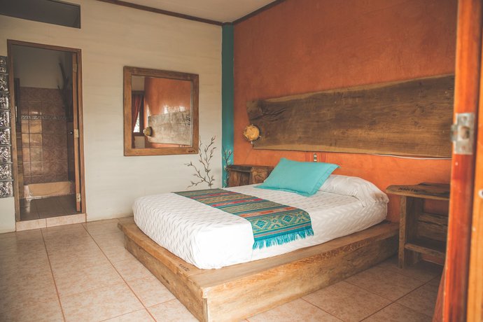 Imagen de la habitación del Hotel Hosteria Nantu. Foto 7