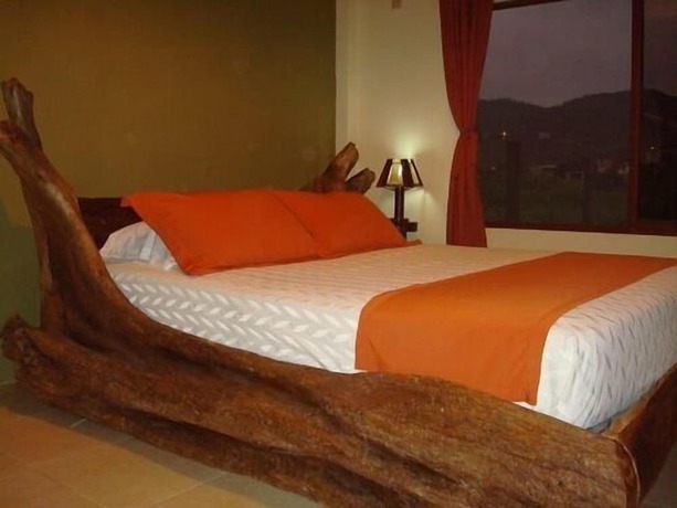 Imagen de la habitación del Hotel Hosteria Nantu. Foto 13