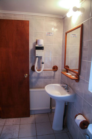 Imagen de la habitación del Hotel Hosteria Pehoe. Foto 5