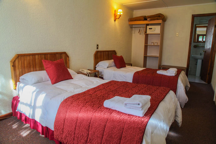 Imagen de la habitación del Hotel Hosteria Pehoe. Foto 11