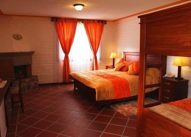 Imagen de la habitación del Hotel Hosteria Quinta San Clemente. Foto 13