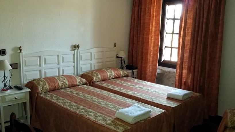 Imagen de la habitación del Hotel Hosteria Real Zamora. Foto 9