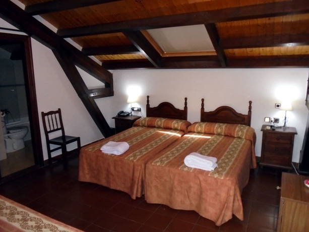 Imagen de la habitación del Hotel Hosteria Real Zamora. Foto 10