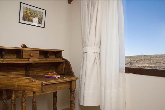 Imagen de la habitación del Hotel Hosteria Roble Sur. Foto 11