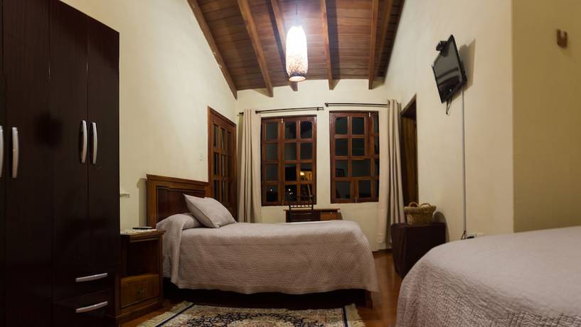 Imagen de la habitación del Hotel Hosteria San Carlos Tababela. Foto 6