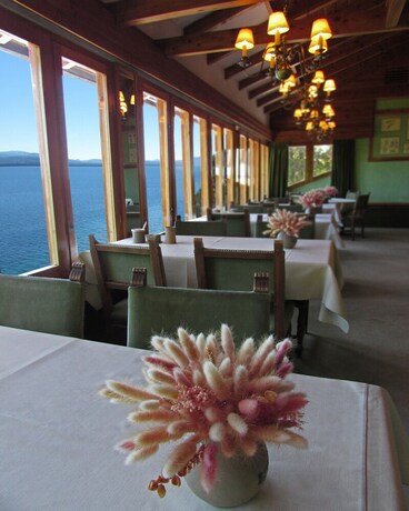 Imagen del bar/restaurante del Hotel Hosteria Santa Rita. Foto 15