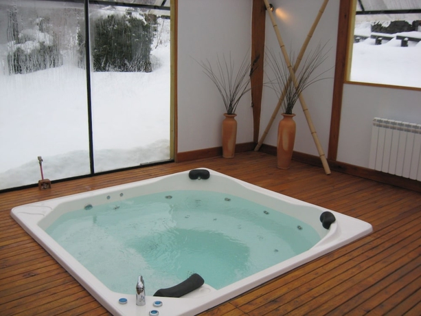 Imagen de la piscina del Hotel Hosteria Sudbruck. Foto 17