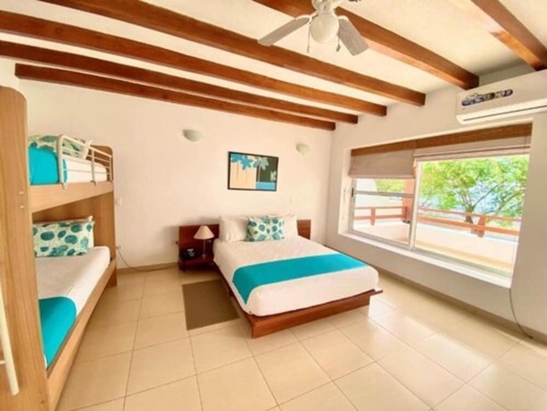 Imagen de la habitación del Hotel Hosteria del Parque Machalilla. Foto 17