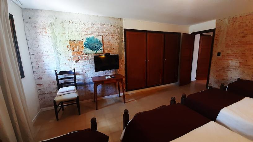 Imagen de la habitación del Hotel Hosteria del Pescador. Foto 15