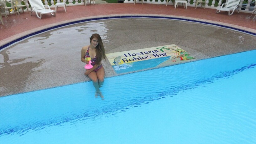 Imagen de la piscina del Hotel Hoster&iacute;a Bohios. Foto 33