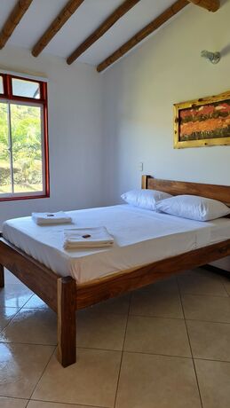 Imagen general del Hotel Hoster&iacute;a Brisas del R&iacute;o. Foto 7