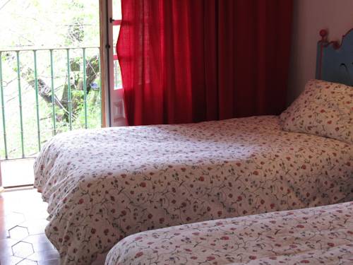 Imagen de la habitación del Hotel Hoster&iacute;a De Ca&ntilde;ete. Foto 3