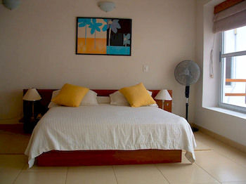 Imagen de la habitación del Hotel Hoster&iacute;a Del Parque. Foto 5