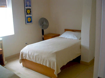 Imagen de la habitación del Hotel Hoster&iacute;a Del Parque. Foto 10