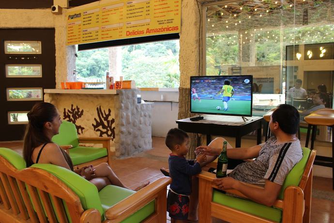 Imagen de los interiores del Hotel Hoster&iacute;a Ecopark. Foto 19