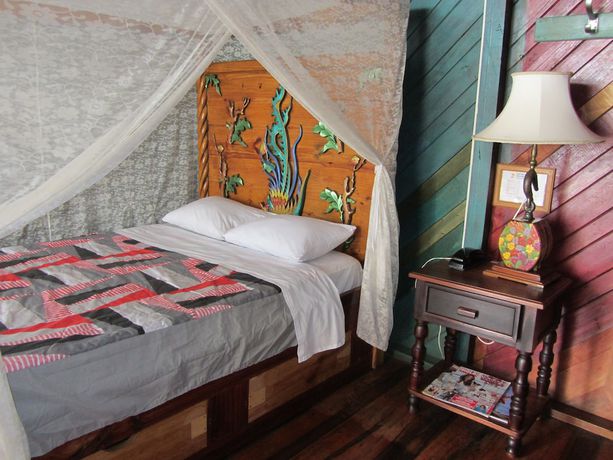 Imagen de la habitación del Hotel Hoster&iacute;a Farall&oacute;n Dillon. Foto 18