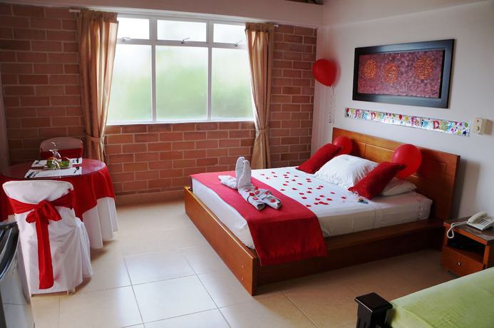 Imagen de la habitación del Hotel Hoster&iacute;a Fundadores. Foto 12