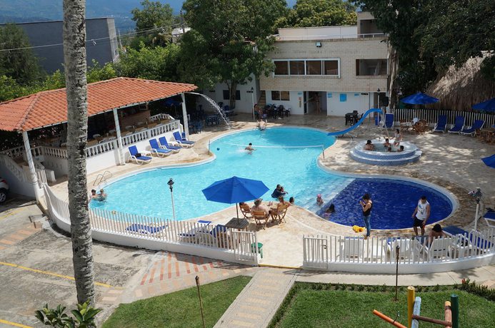 Imagen de la piscina del Hotel Hoster&iacute;a Fundadores, Santa Fe de Antioquia. Foto 20