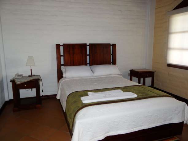 Imagen de la habitación del Hotel Hoster&iacute;a Imperio Real. Foto 3