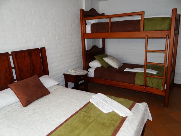 Imagen de la habitación del Hotel Hoster&iacute;a Imperio Real. Foto 14