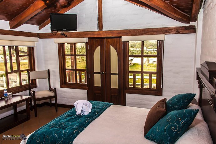 Imagen de la habitación del Hotel Hoster&iacute;a Imperio Real. Foto 15