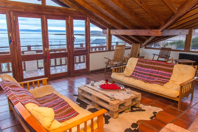 Imagen de los interiores del Hotel Hoster&iacute;a Koi Aiken. Foto 19