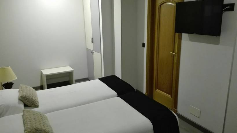 Imagen de la habitación del Hotel Hoster&iacute;a La Moraleja. Foto 4