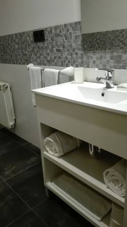 Imagen de la habitación del Hotel Hoster&iacute;a La Moraleja. Foto 10