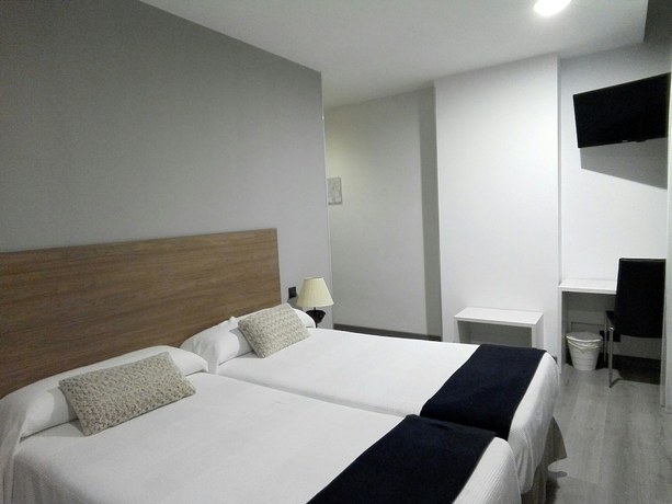 Imagen de la habitación del Hotel Hoster&iacute;a La Moraleja. Foto 18