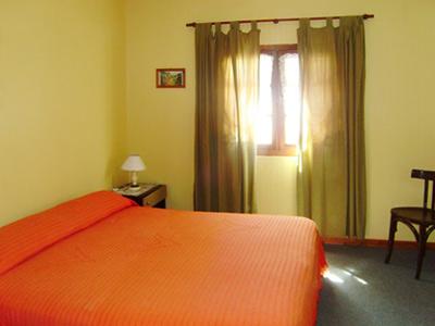 Imagen de la habitación del Hotel Hoster&iacute;a Las Gemelas. Foto 6