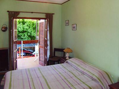 Imagen de la habitación del Hotel Hoster&iacute;a Las Gemelas. Foto 9