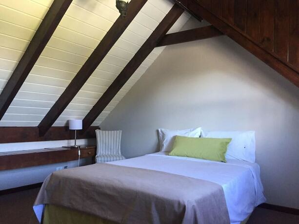 Imagen de la habitación del Hotel Hoster&iacute;a Las Nieves. Foto 15