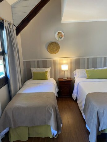 Imagen de la habitación del Hotel Hoster&iacute;a Las Nieves. Foto 16