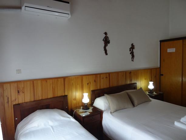 Imagen de la habitación del Hotel Hoster&iacute;a Lida, Merlo. Foto 19