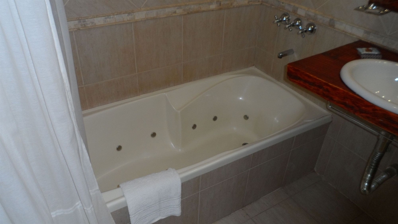 Imagen de la habitación del Hotel Hoster&iacute;a Lupama. Foto 10