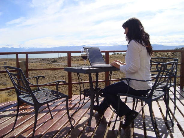 Imagen de los exteriores del Hotel Hoster&iacute;a Meulen. Foto 14