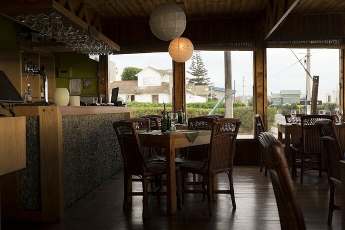 Imagen del bar/restaurante del Hotel Hoster&iacute;a Montemar. Foto 11