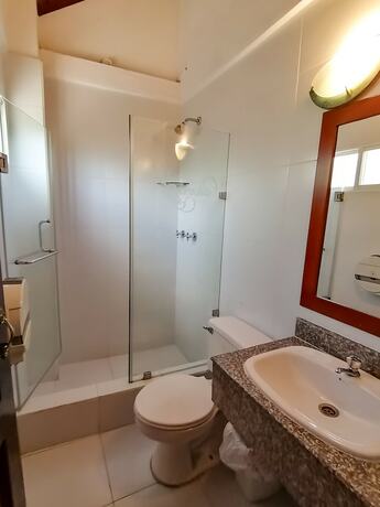 Imagen general del Hotel Hoster&iacute;a Para&iacute;so. Foto 4