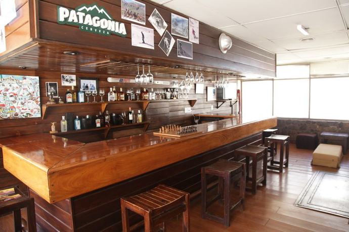Imagen del bar/restaurante del Hotel Hoster&iacute;a Penitentes. Foto 9