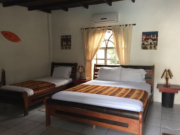 Imagen de la habitación del Hotel Hoster&iacute;a Puerto Gaviota. Foto 4