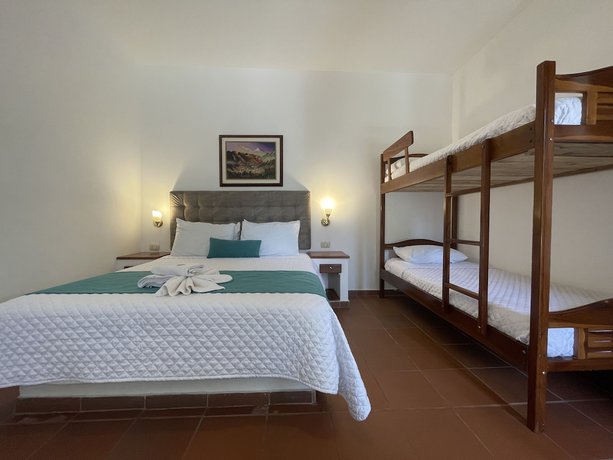 Imagen de la habitación del Hotel Hoster&iacute;a Punta Blanca. Foto 4