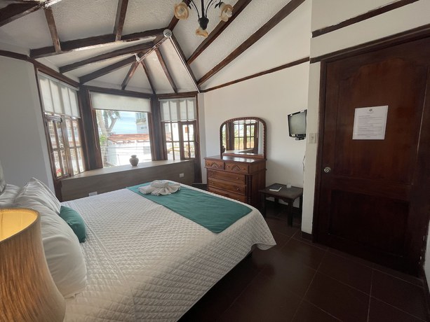 Imagen de la habitación del Hotel Hoster&iacute;a Punta Blanca. Foto 9