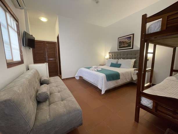 Imagen de la habitación del Hotel Hoster&iacute;a Punta Blanca. Foto 11