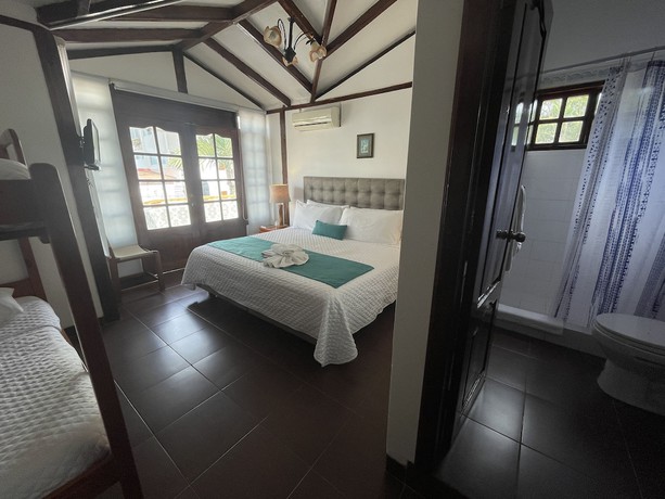 Imagen de la habitación del Hotel Hoster&iacute;a Punta Blanca. Foto 12