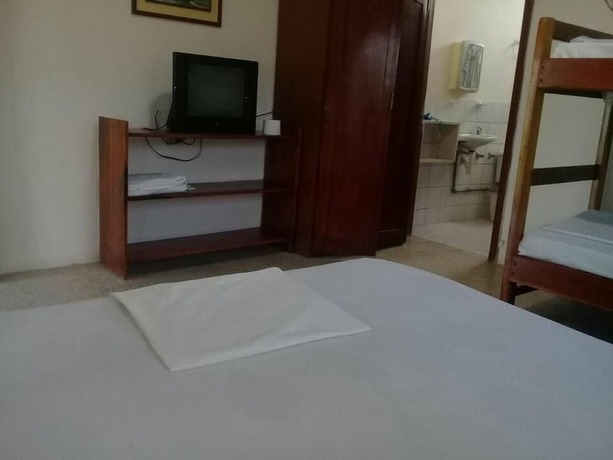 Imagen de la habitación del Hotel Hoster&iacute;a Pura Vida. Foto 3